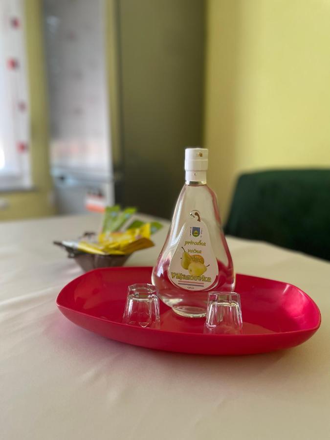 Apartman Josip Gospić Eksteriør billede