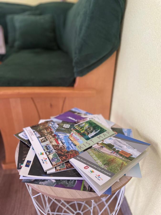 Apartman Josip Gospić Eksteriør billede