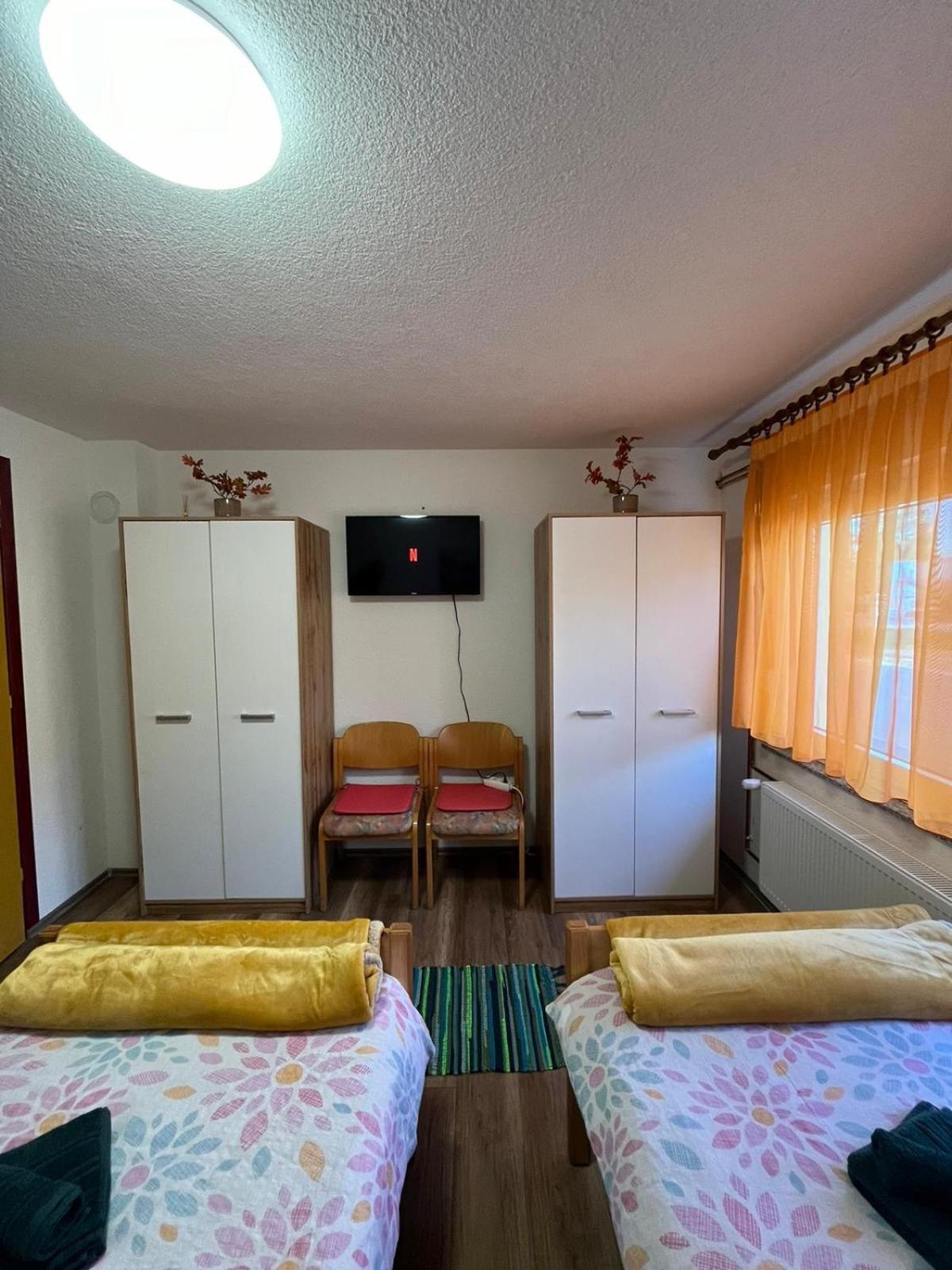 Apartman Josip Gospić Eksteriør billede