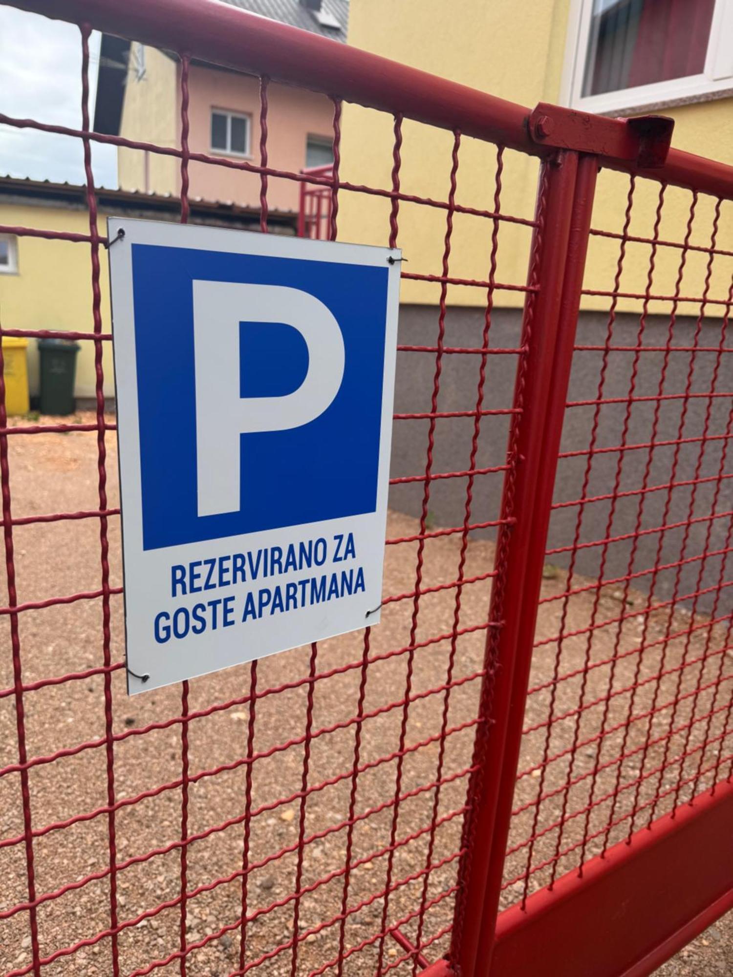 Apartman Josip Gospić Eksteriør billede